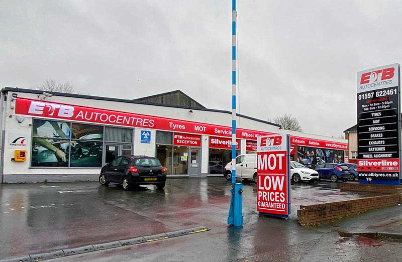 Outside of building of ETB Tyres in Llandrindod Wells 